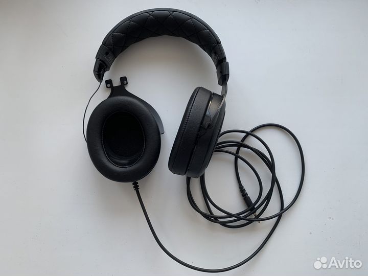 Наушники Corsair HS50