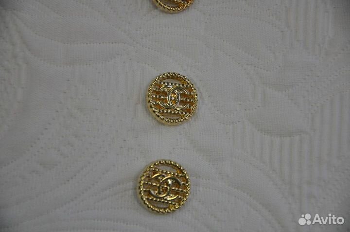 Пуговицы металл золото Chanel 16 мм