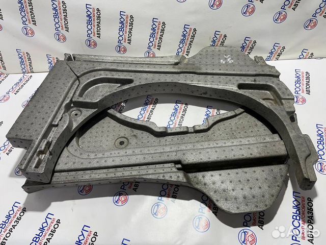 Ящик для инструментов Volvo S40