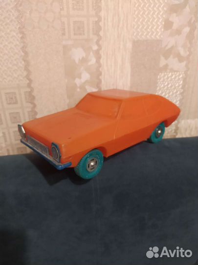 Машина. Дутыш.Игрушка СССР