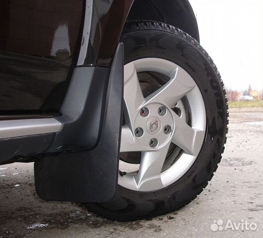 Брызговики передние широкие 2шт renault Duster