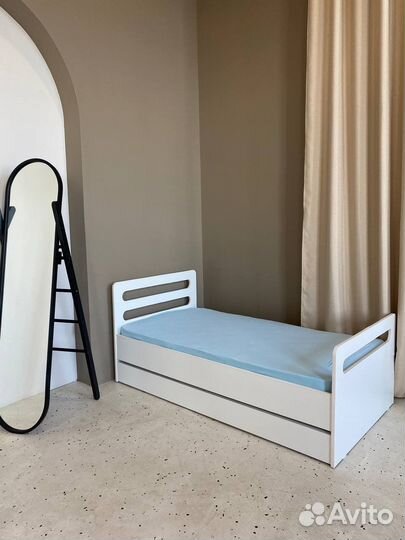 Детская кровать Ронни с ящиком