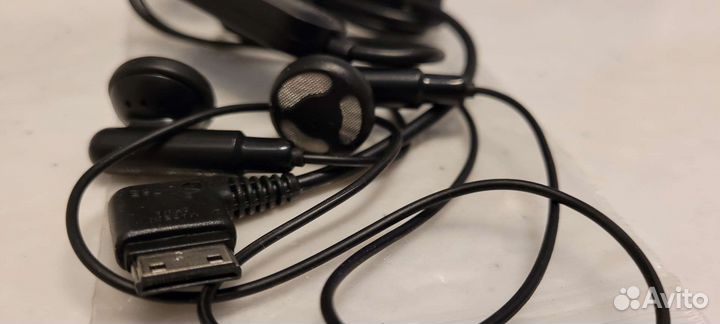 Новые наушники