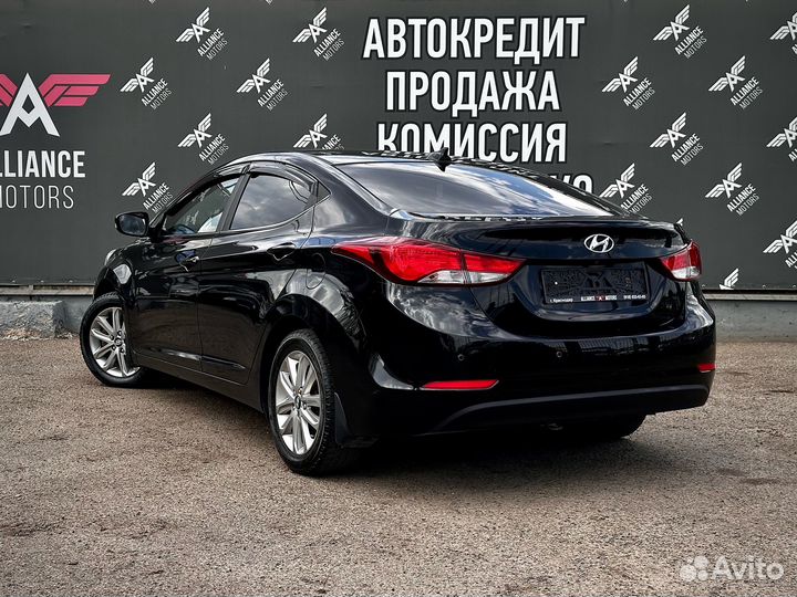 Hyundai Elantra 2.0 AT, 2015, 158 935 км