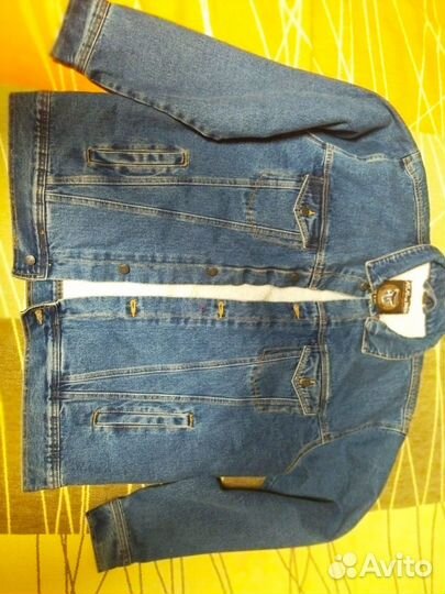 Джинсовая куртка с мехом