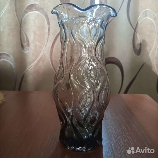 Вазы из цветного стекла СССР