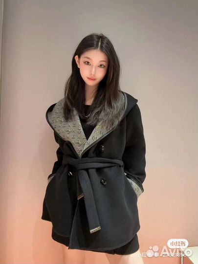 Пальто Monogram