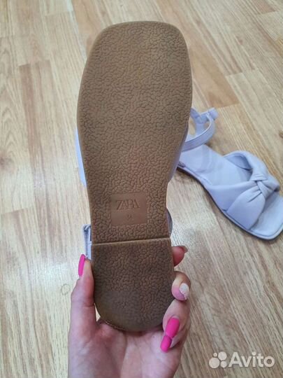 Босоножки для девочки