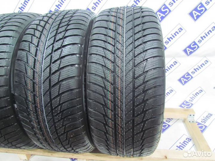 Bridgestone Blizzak LM-001 245/45 R19 102V