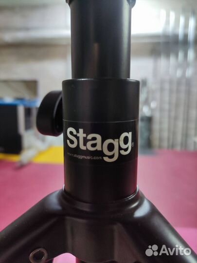 Стойка для ноутбука stagg COS 10 BK