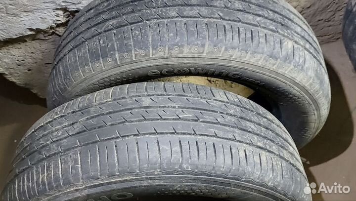 Kumho Ecowing ES31 215/60 R16 95V