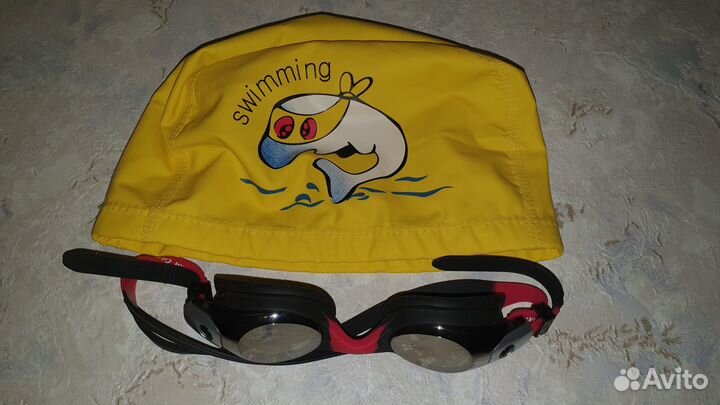 Купальники детские, шапочка, очки для плавания
