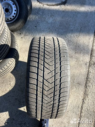 Pirelli Scorpion Winter 275/40 R20 106V