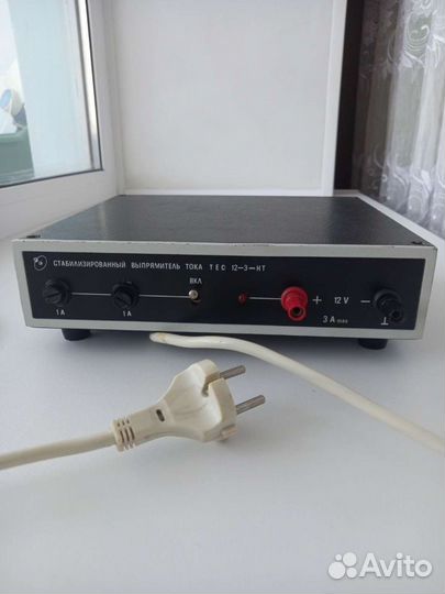 Продам новый стабилизированный выпрямитель тока
