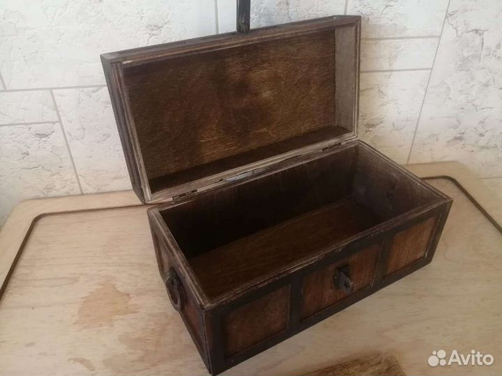 Шкатулка сундук