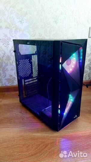 Компьютерный корпус AeroCool Glider Tempered Glass