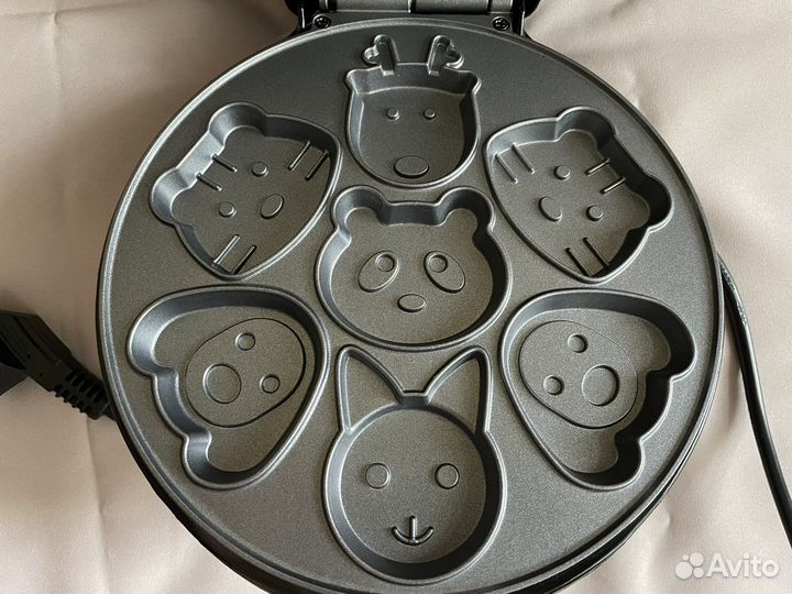 Kitfort Вафельница для детских вафель кт-1619