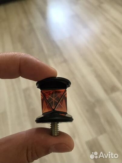 Мини призма leika