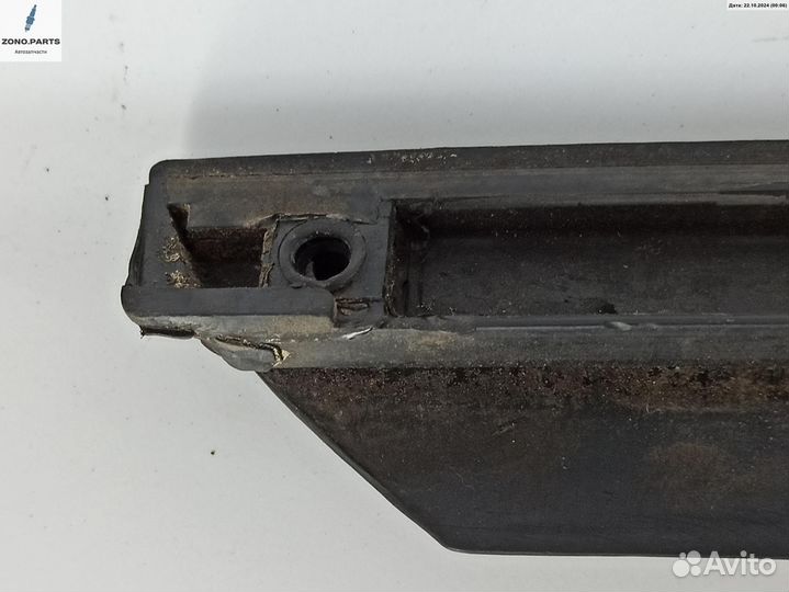 Молдинг двери задней правой 8D0853970 на Audi A4 B5 (1994-2001)