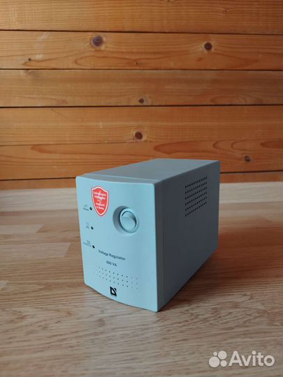 Стабилизатор напряжения Defender 600va