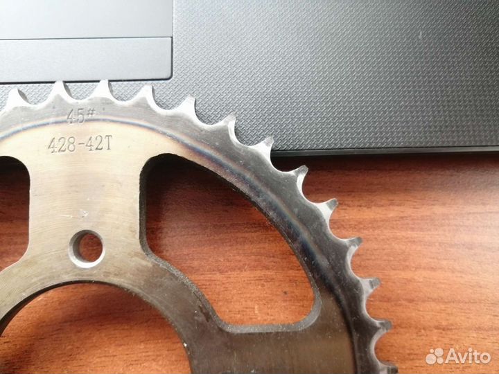 Звезда для мотоцикла 42 зуба