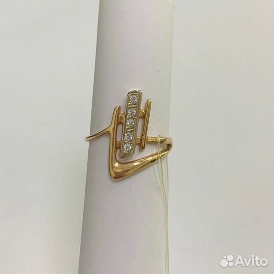 Золотое кольцо 585