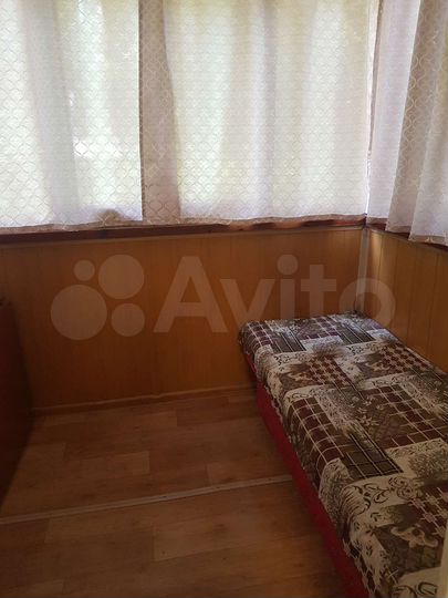 3-к. квартира, 54 м², 2/5 эт.