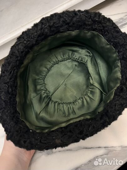 Шапка женская кубанка из каракуля