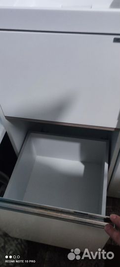 Раковина над стиральной машиной с тумбой