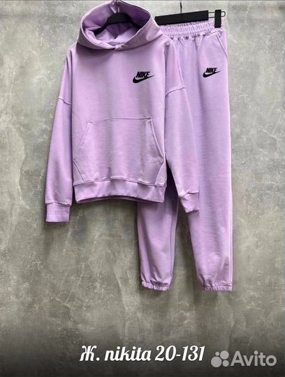 Костюм спортивный женский nike