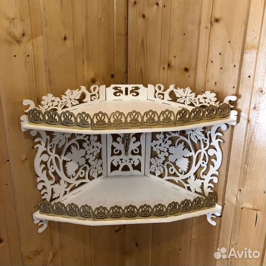 Угловая полка для икон 28 см х 39 см