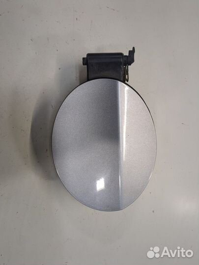 Лючок бензобака Chrysler Pacifica, 2017