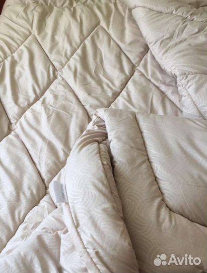 Одеяла новые