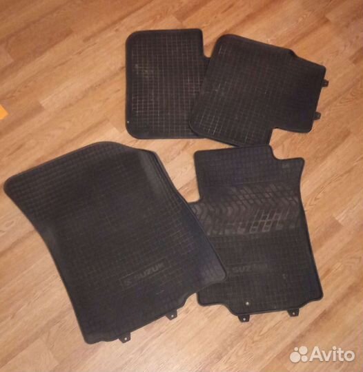 Ковры Suzuki SX4
