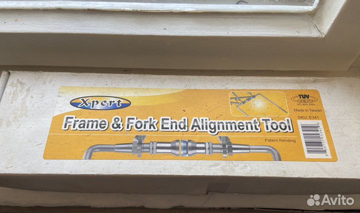 Инструмент для выравнивания дропаутов вело