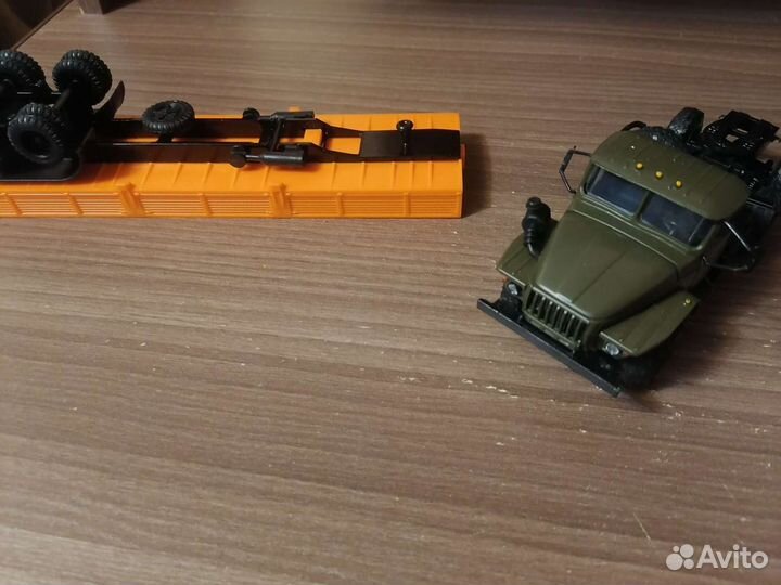 Урал-44202 с полуприцепом