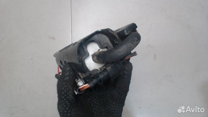 Насос топливный электрический Skoda Yeti, 2010