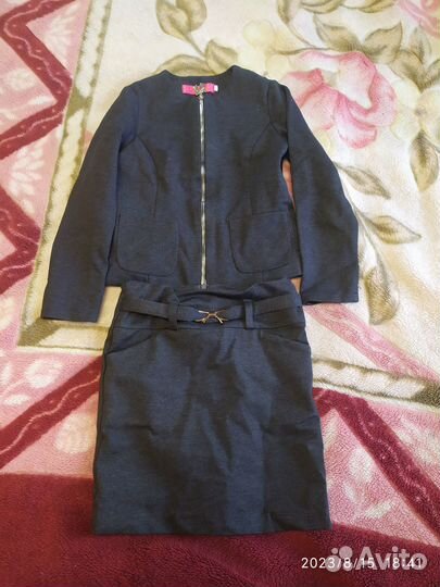 Школьный костюм для девочки