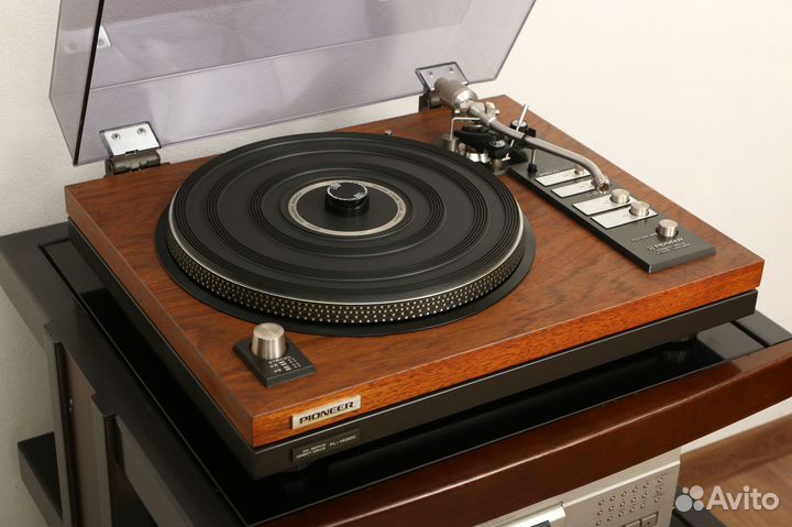 Проигрыватель винила Pioneer PL-1400C