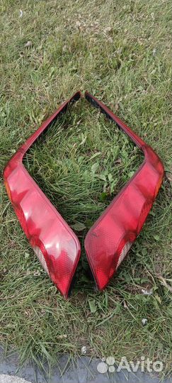 Задний фонарь Nissan Note 2007