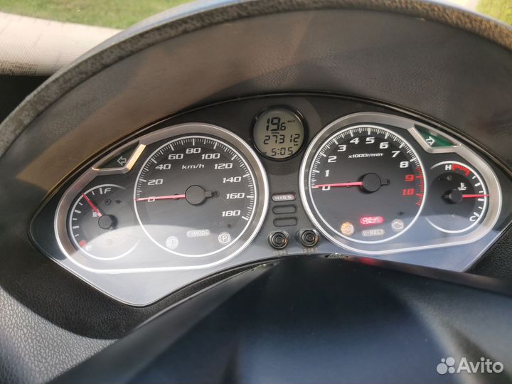 Honda silver wing 600