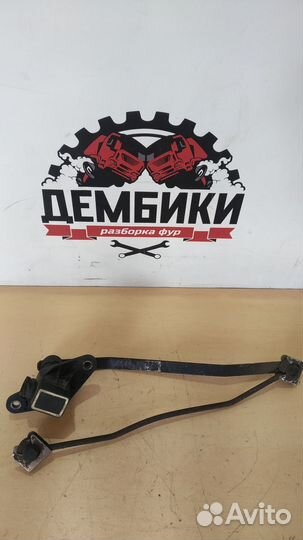 Кран уровня пола главный 21643575 volvo