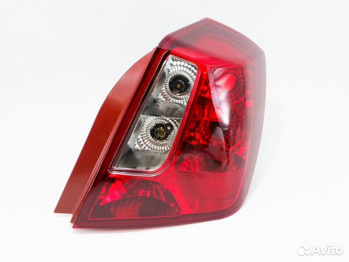 Фонарь правый задний в крыло Lacetti седан