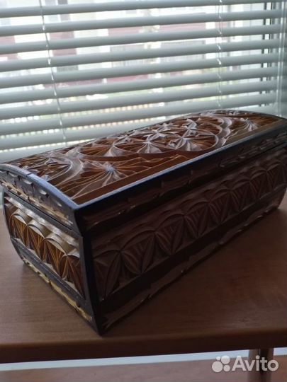 Шкатулка деревянная, ручной работы