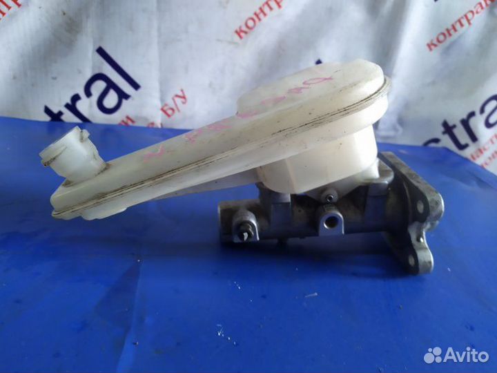 Главный тормозной Nissan Presage U30 1998-2003