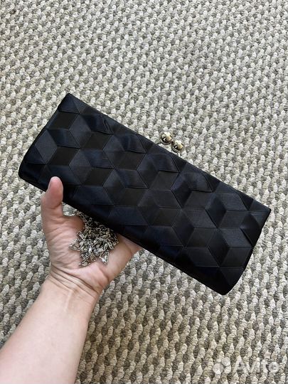 Клатч атласный