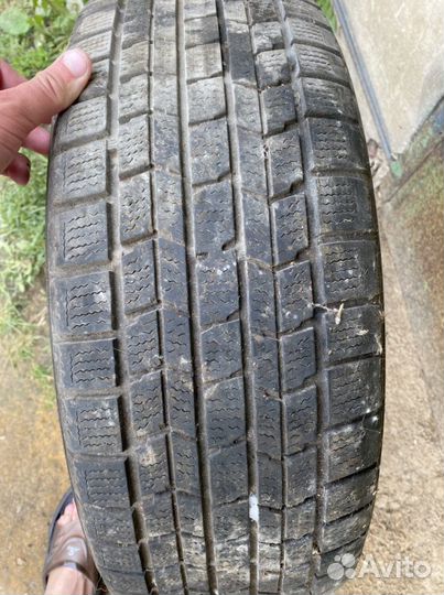Dunlop Graspic DS3 215/65 R16