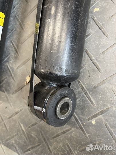 Амортизаторы Jeep wrangler