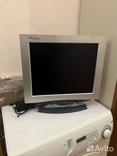 Монитор LG