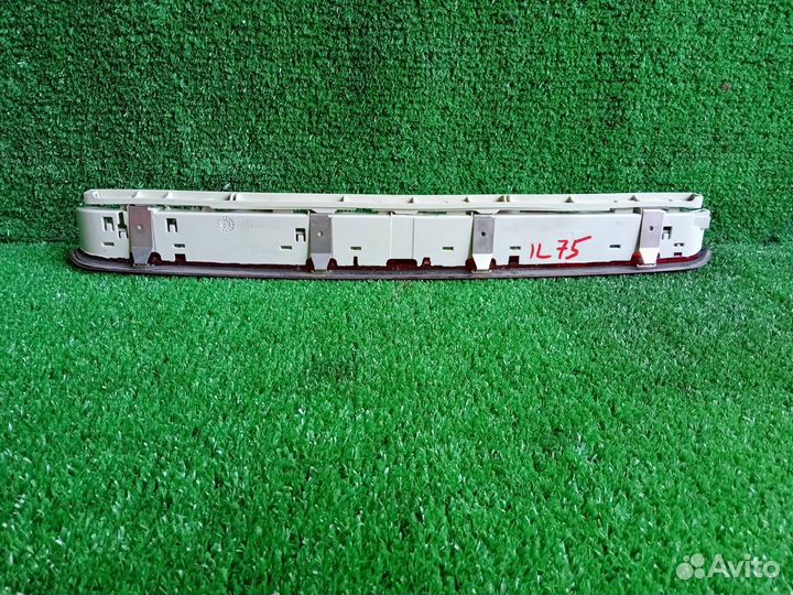 Стоп-сигнал дополнительный Audi A4 B8 cdhb